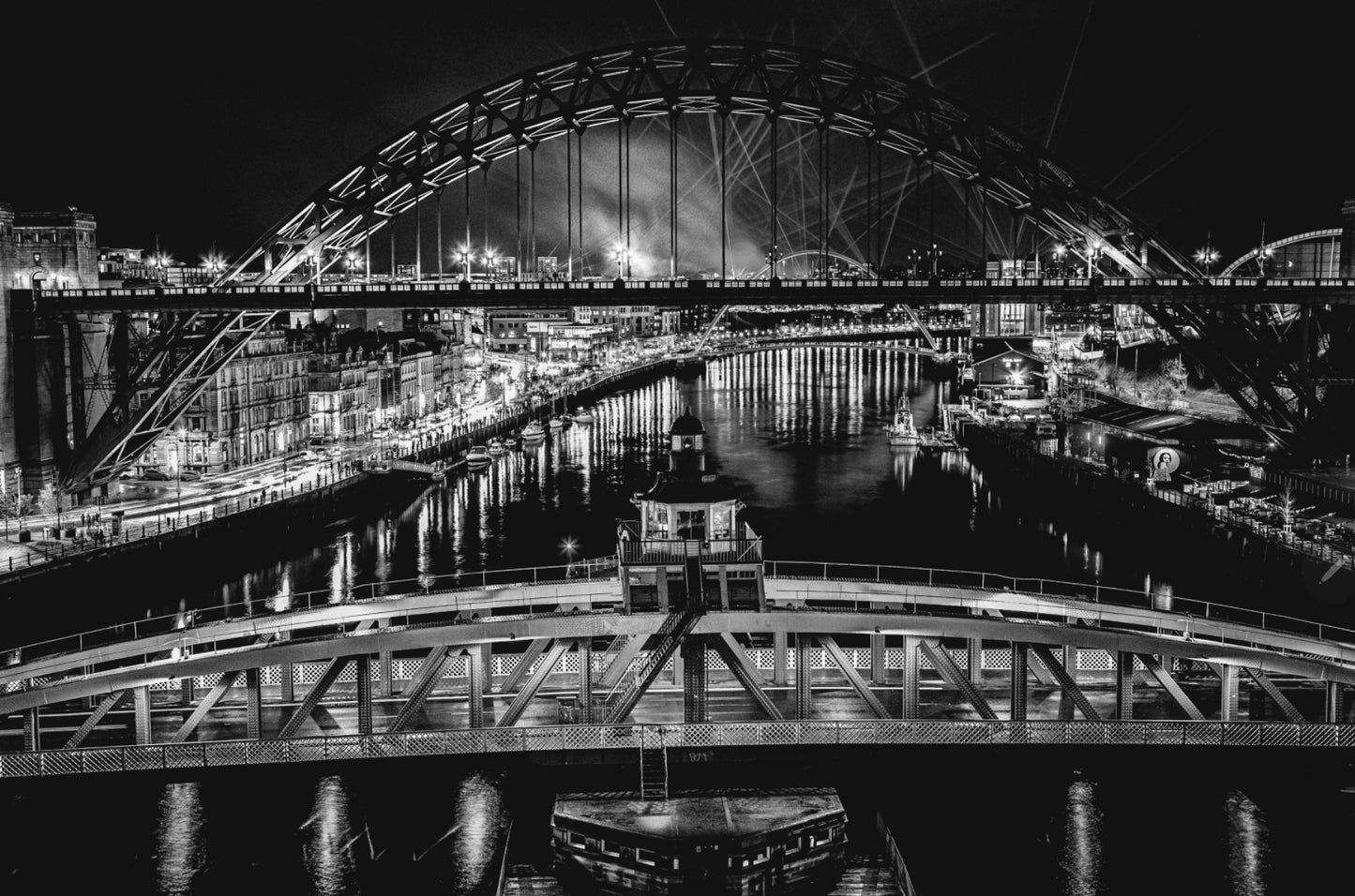 #005 Newcastle upon Tyne laser show from the high level bridge