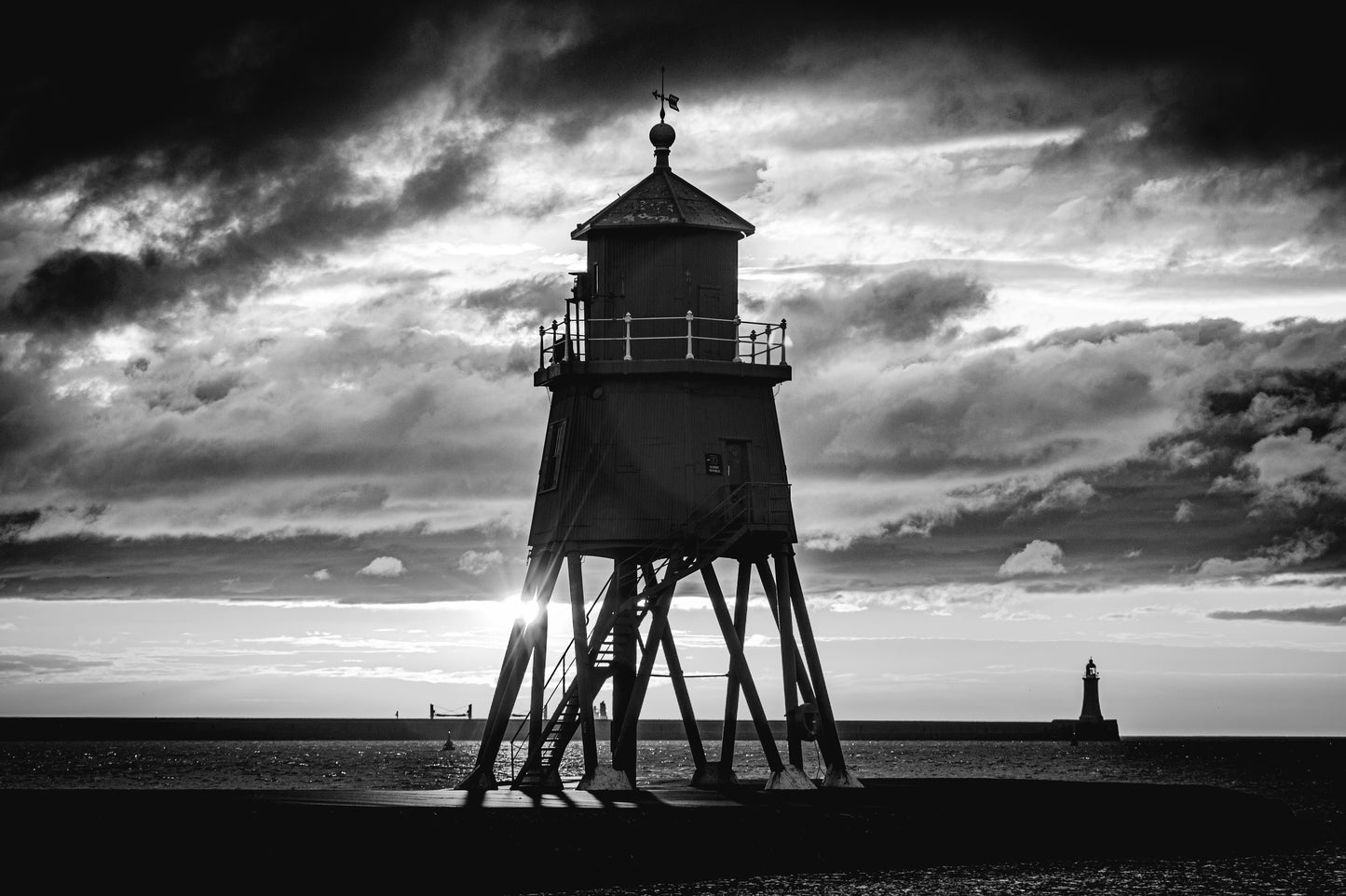 #022 The Herd Groyne sunrise, South Shields