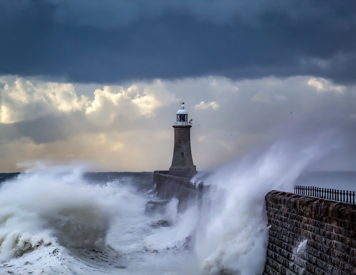 #044 Tynemouth pier storm