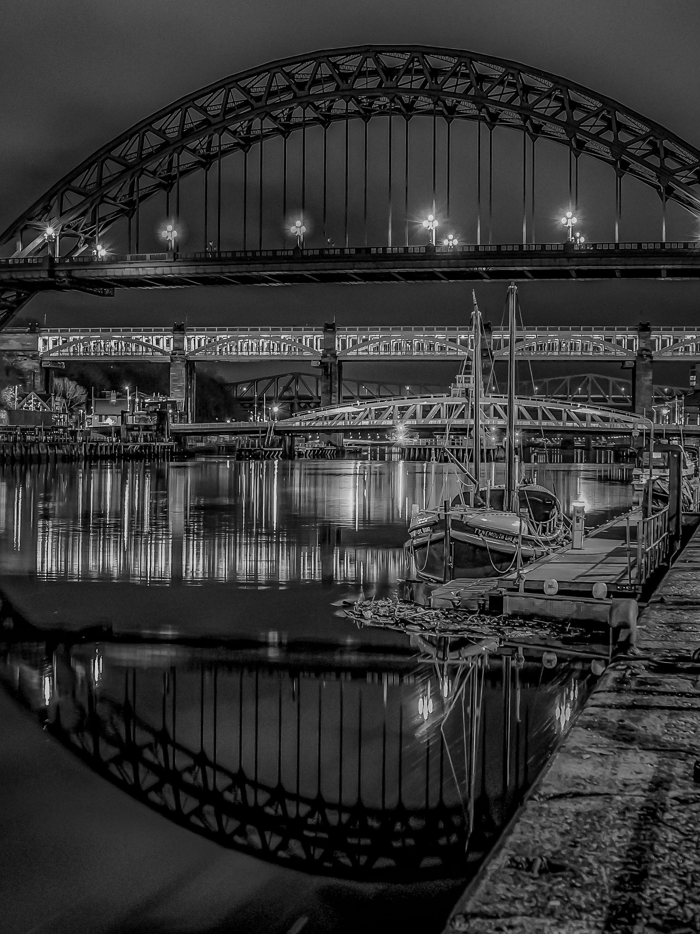 40% Tyne prints.