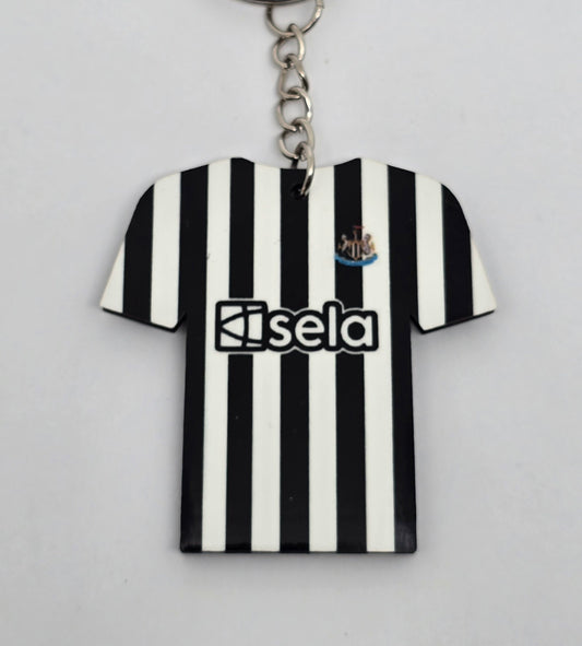 Newcastle united nufc football keyring
