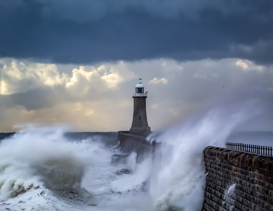 #044 Tynemouth pier storm