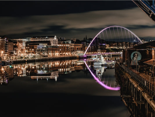 #008 Millennium bridge & quayside